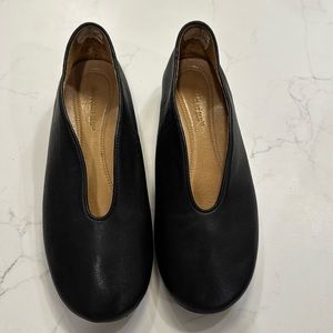 Chocolate Blu Vail Flat Size 7.5